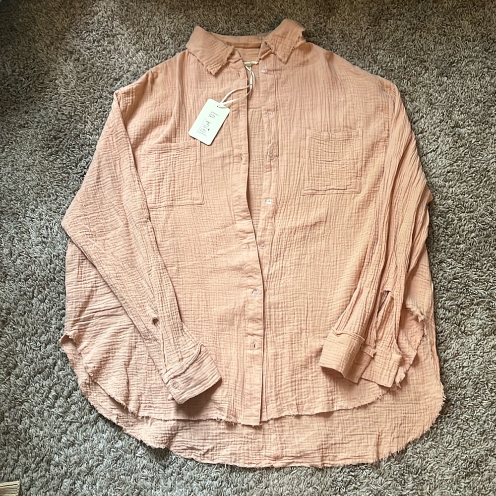 NWT long sleeve distressed shirt size L